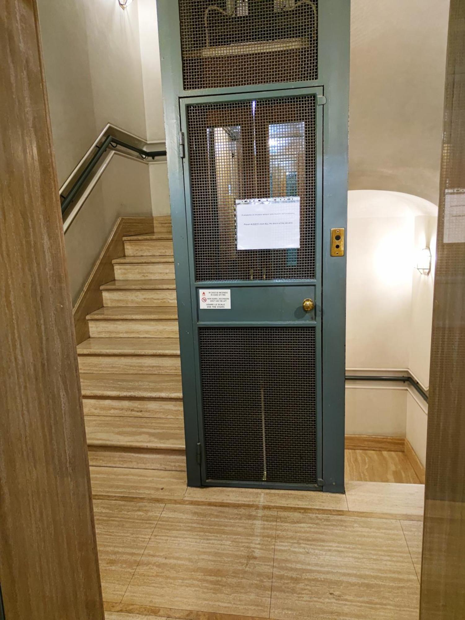 Suite Design Piazza Di Spagna Rome Exterior photo